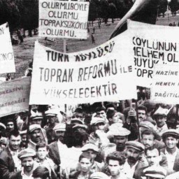Toprağın İdeolojisi: Çiftçiyi Topraklandırma Kanunu